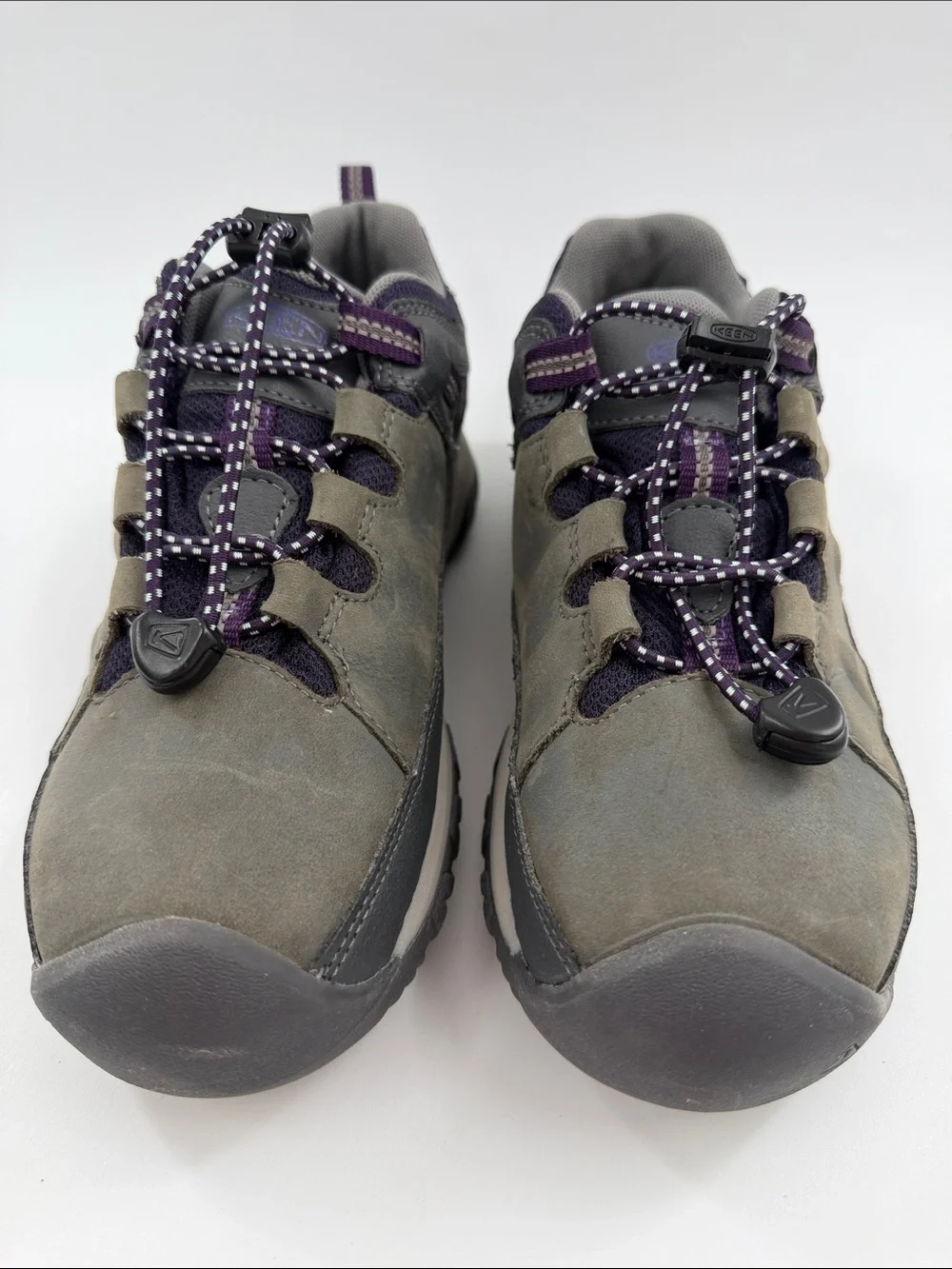 KEEN Kids' Targhee Low Waterproof Hiking Shoe Magnet/Tillandsia Purple Youth 3